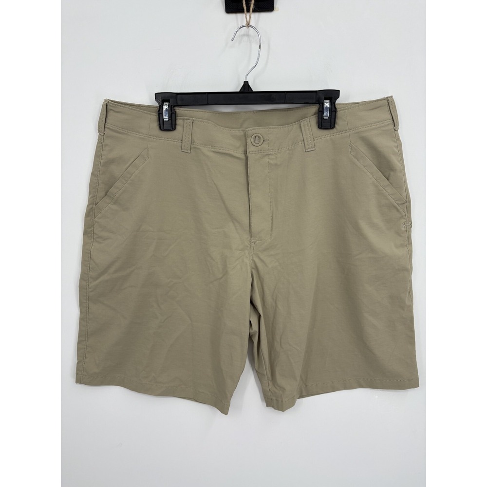 Under Armour Men's UA Storm 1304648 Fish Hunter Shorts Beige Water Res, Size 40